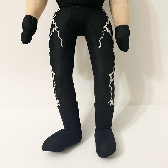 Vintage 1999 NWO Hulk Hollywood Hogan WCW Plush Wrestler 17” Tall - Picture 4 of 16